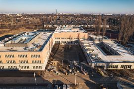 Nowy, wielki Zespół Szkolno‑Przedszkolny przy Zwycięskiej prawie gotowy [ZDJĘCIA+WIZUALIZACJE]