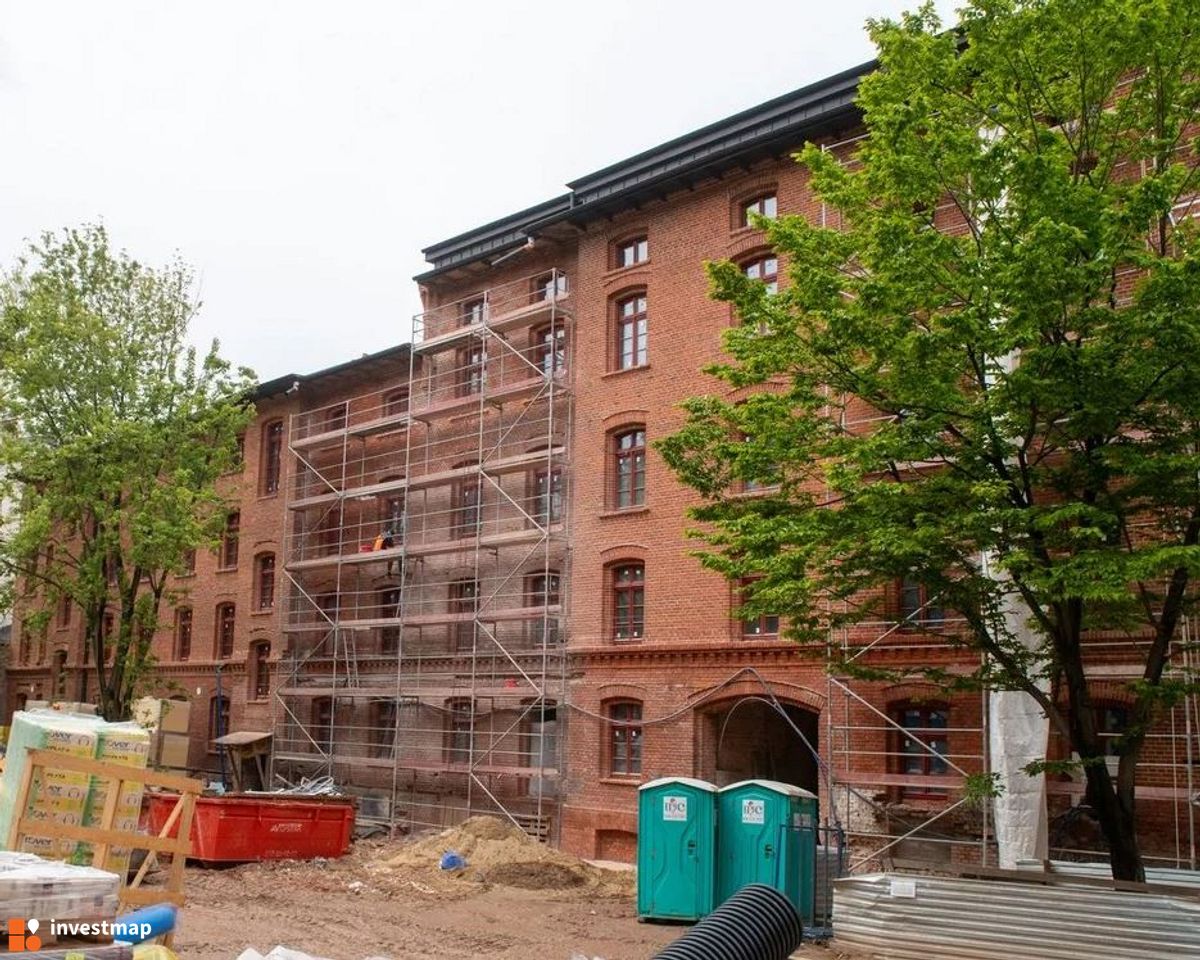 Zdjęcie Remont famuły, ul. Ogrodowa 24 fot. Orzech 