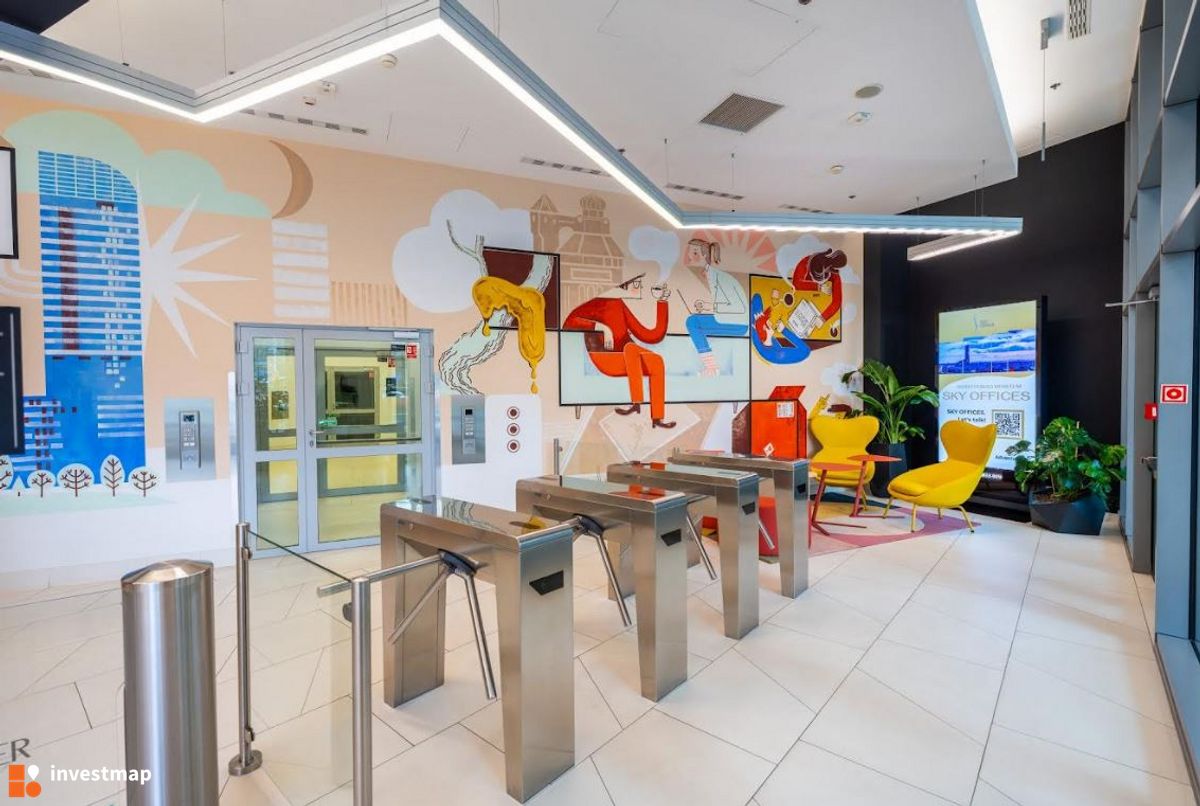 Zdjęcie Sky Tower fot. Orzech 