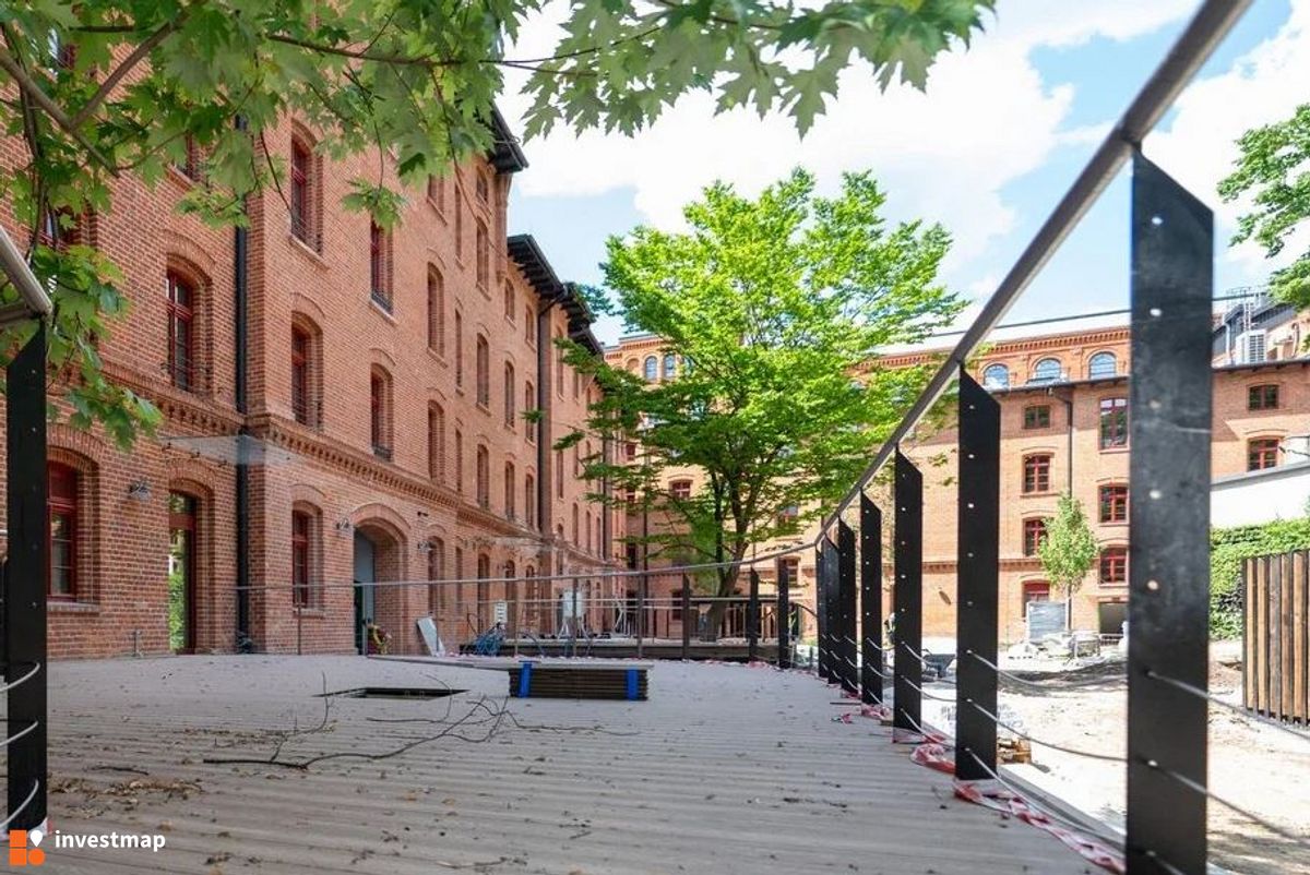 Zdjęcie Remont famuły, ul. Ogrodowa 24 fot. Orzech 
