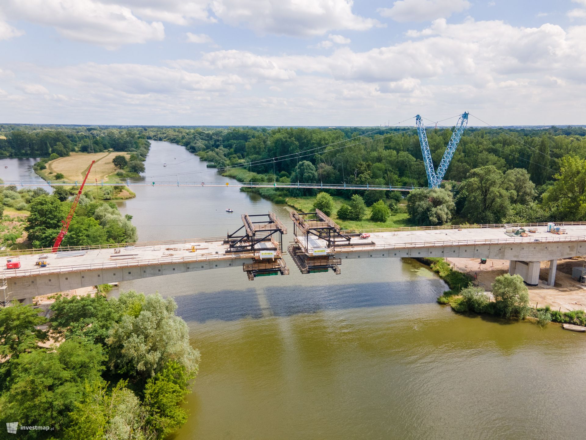 We Wrocławiu postępują prace na budowie mostu Wschodniego i Alei Wielkiej Wyspy 