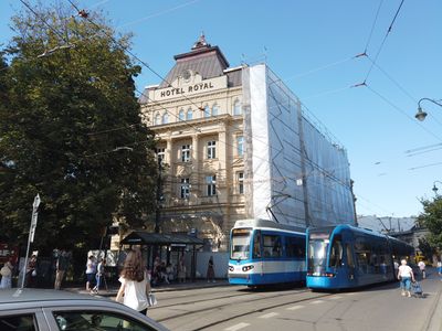 Zabytkowy Hotel Royal w Krakowie przechodzi remont [ZDJĘCIA]