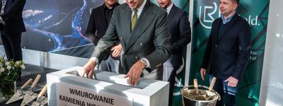 REFIELD uroczyście wmurował kamień węgielny pod Bramę Bieszczad w Sanoku [FILM+ZDJĘCIA]