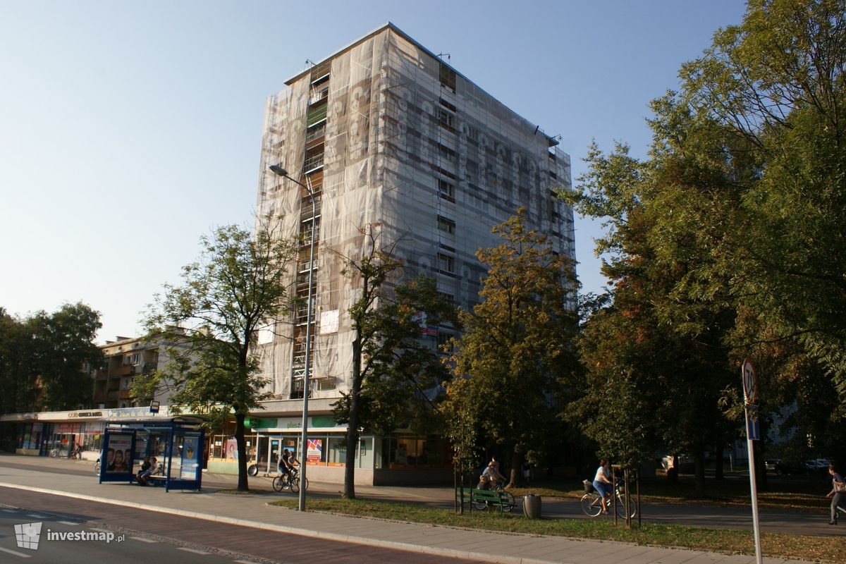 Zdjęcie [Kraków] Remont Budynku, Os. Centrum D7 fot. Damian Daraż 