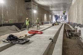 Warszawa: Pierwsze płyty torowe w tunelu tramwajowym do Dworca Zachodniego już gotowe [ZDJĘCIA]