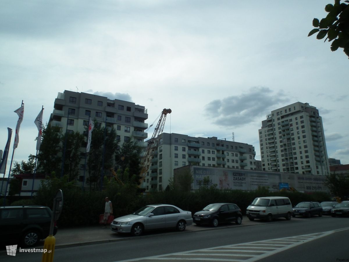 Zdjęcie [Warszawa] Kompleks apartamentowy "InCity" fot. Pajakus 