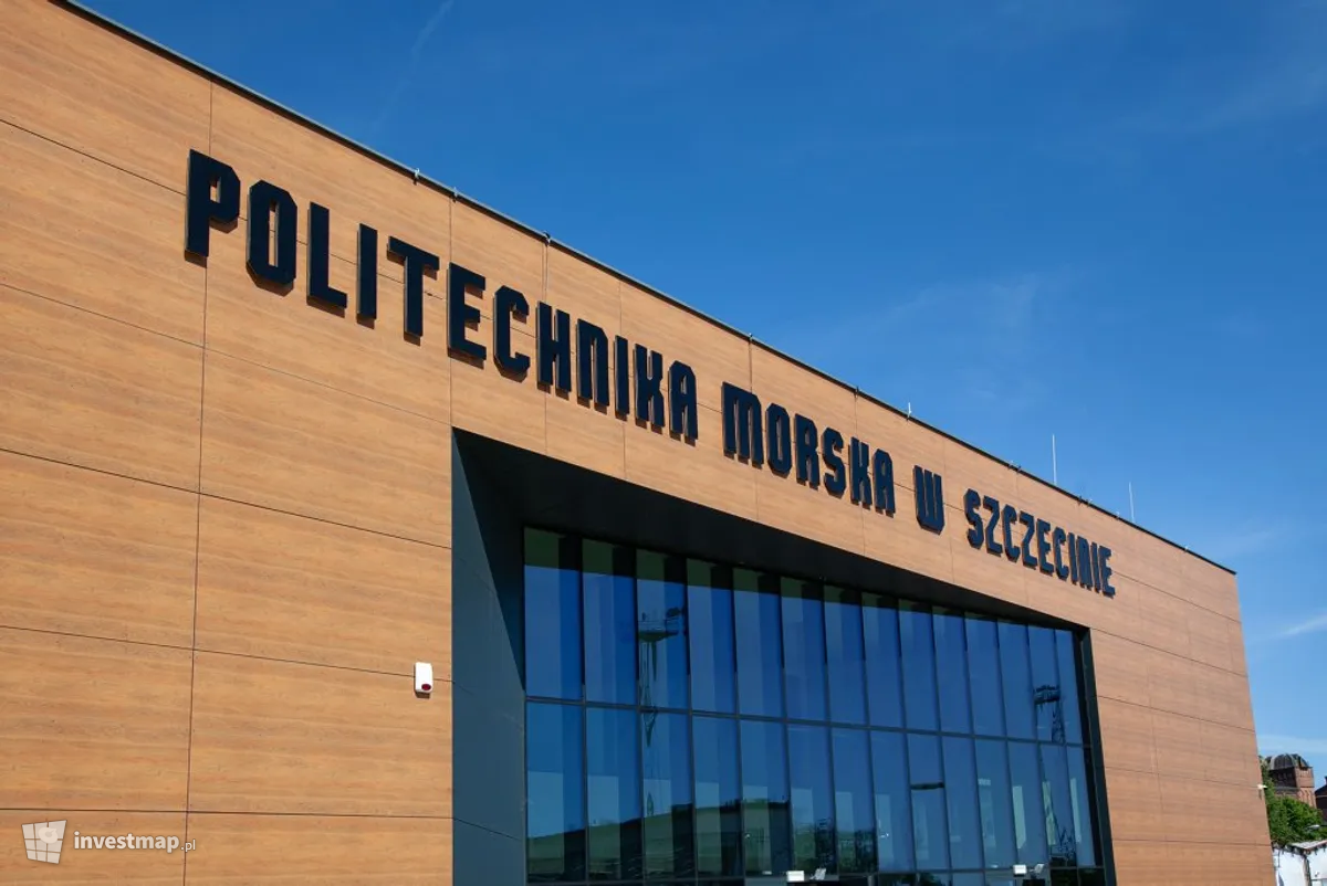 Zdjęcie Centrum Eksploatacji Obiektów Pływających fot. Wojciech Jenda