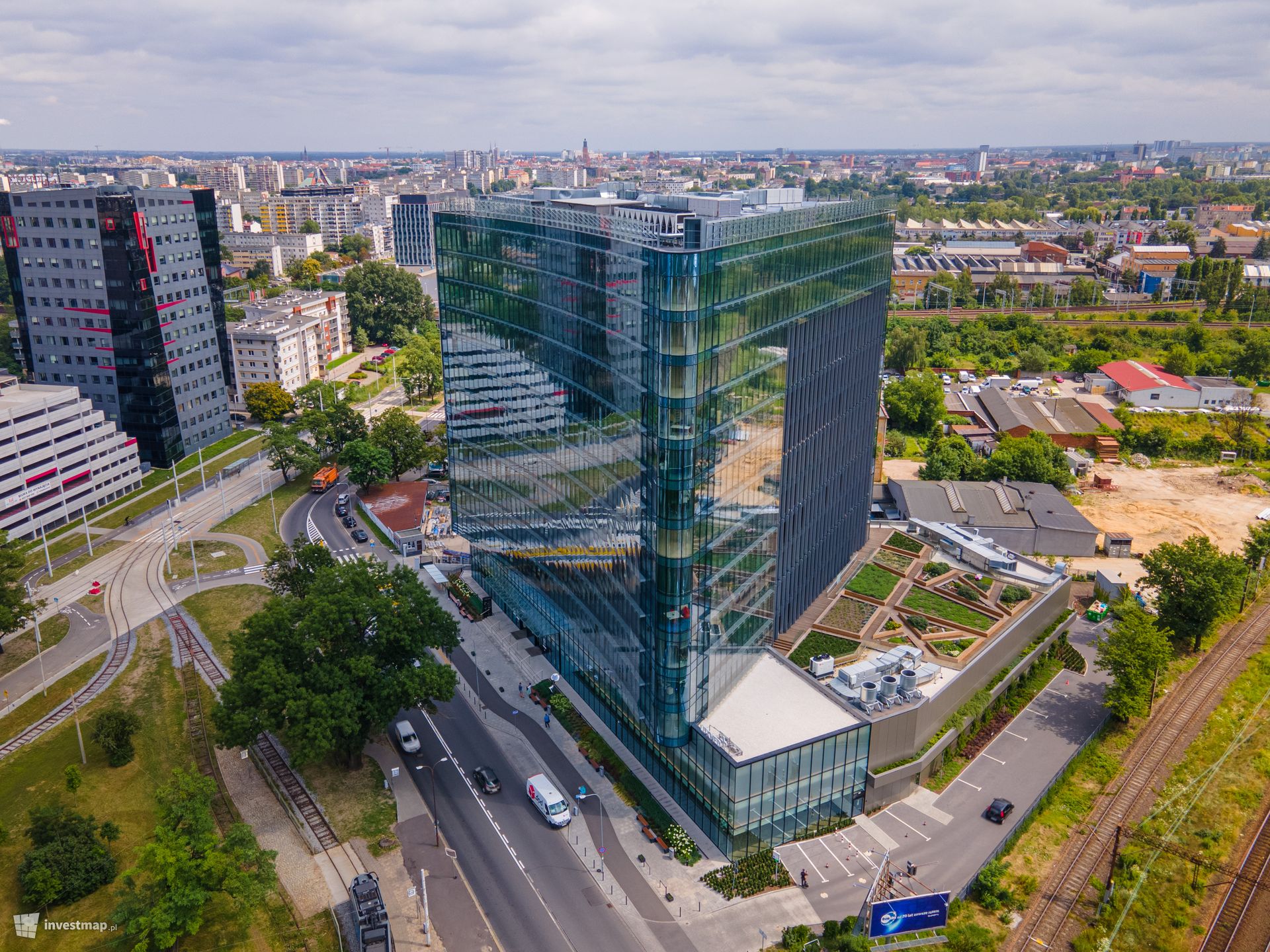 Cavatina sfinalizowała transakcję sprzedaży pakietu trzech biurowców w Krakowie i Wrocławiu za ponad 139 mln euro