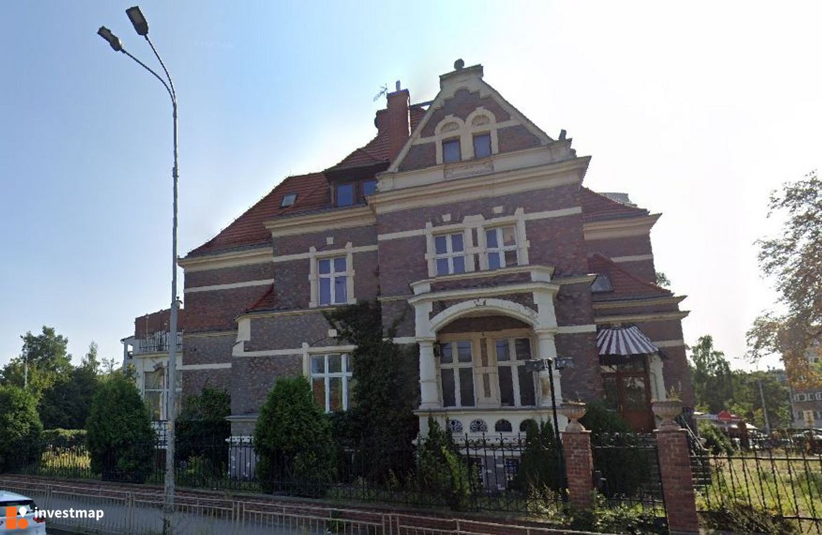 Zdjęcie [Wrocław] Hotel, Legnicka 42 fot. Orzech 