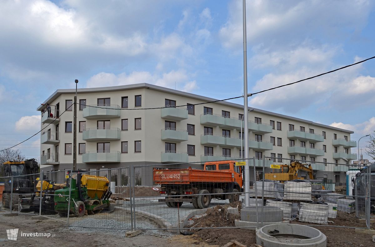 Zdjęcie [Wrocław] Budynek wielorodzinny "Skarbowców" fot. alsen strasse 67 