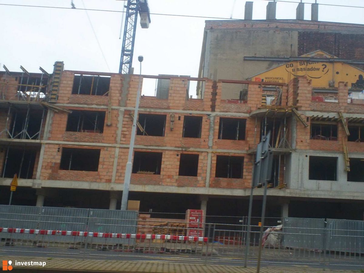 Zdjęcie [Wrocław] Budynek wielorodzinny, ul. Wyszyńskiego fot. Orzech 