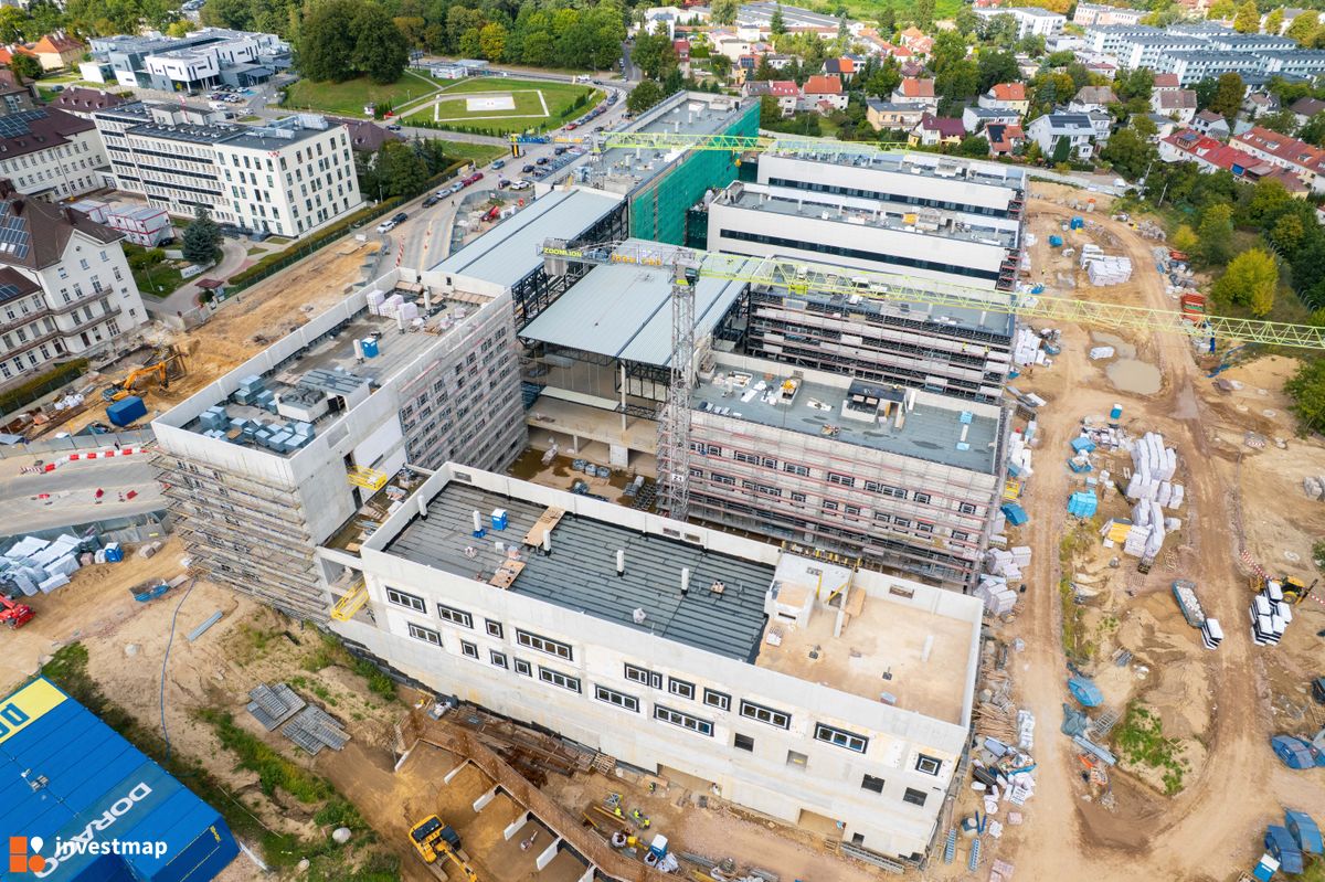 Zdjęcie Centrum Medycyny Transplantacyjnej i Collegium Pharmaceuticum PUM fot. Jakub Zazula 