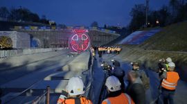 Linia kolejowa Podłęże-Piekiełko: pierwszy tunel kolejowy wydrążony [ZDJĘCIA]