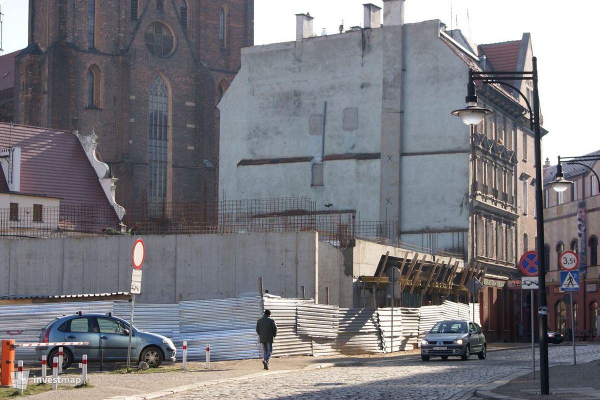 Zdjęcie [Legnica] Kamienica mieszkalno-usługowa, ul. Zamkowa fot. MarcinK 