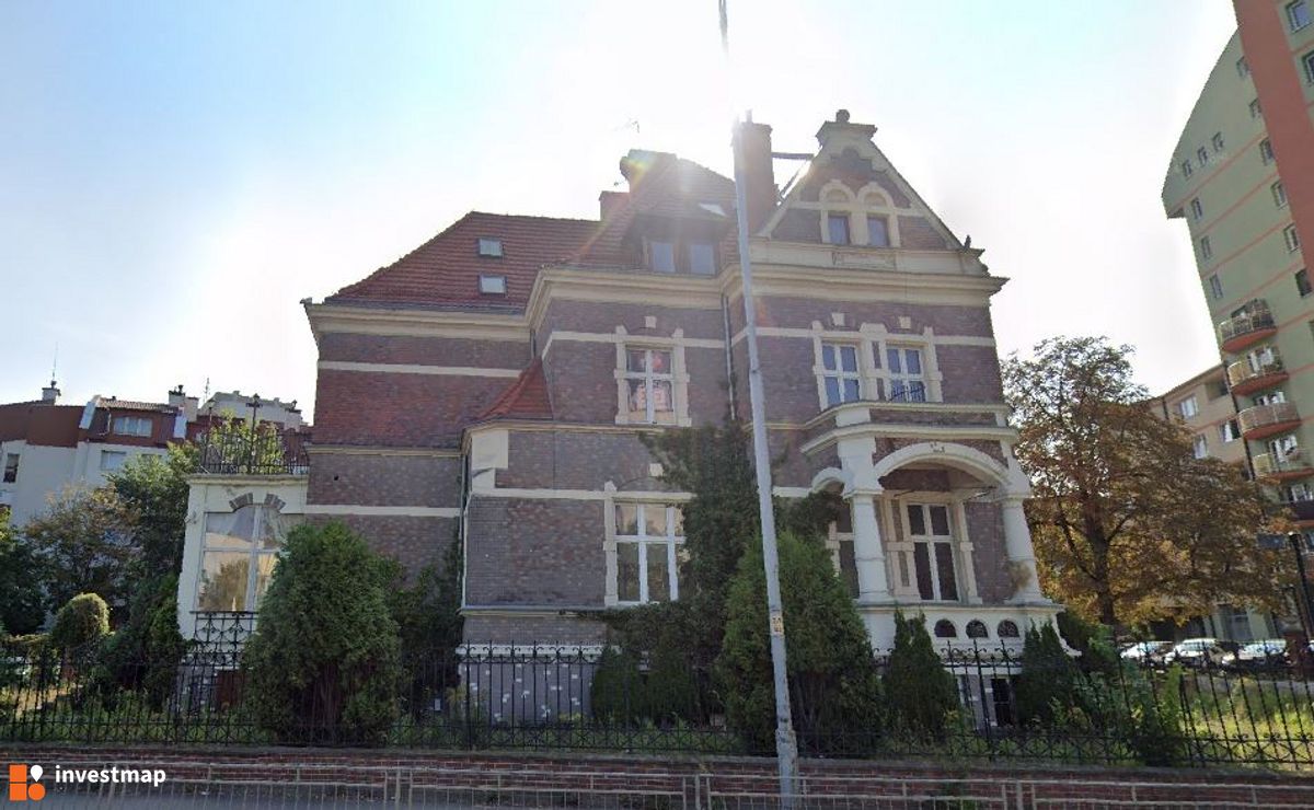 Zdjęcie [Wrocław] Hotel, Legnicka 42 fot. Orzech 