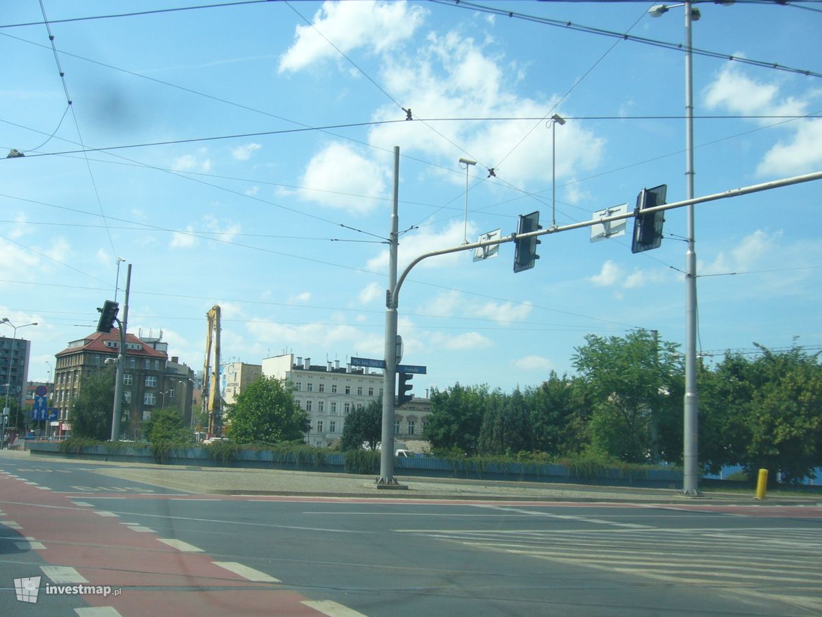 Zdjęcie [Wrocław] Centrum biurowo-kongresowe "Cuprum Square" fot. Orzech 
