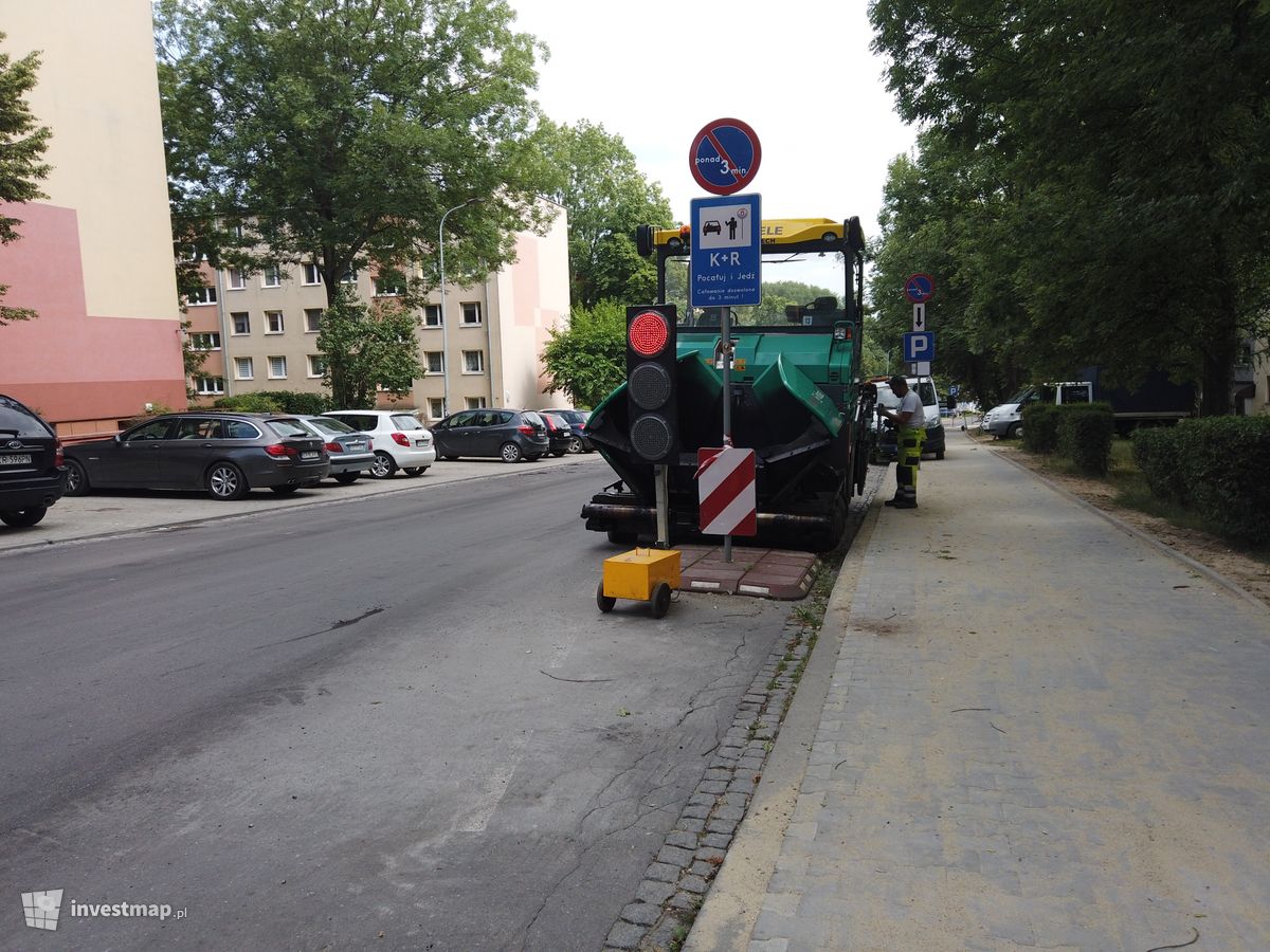 Zdjęcie Ulica Poległych w Krzesławicach fot. Damian Daraż 