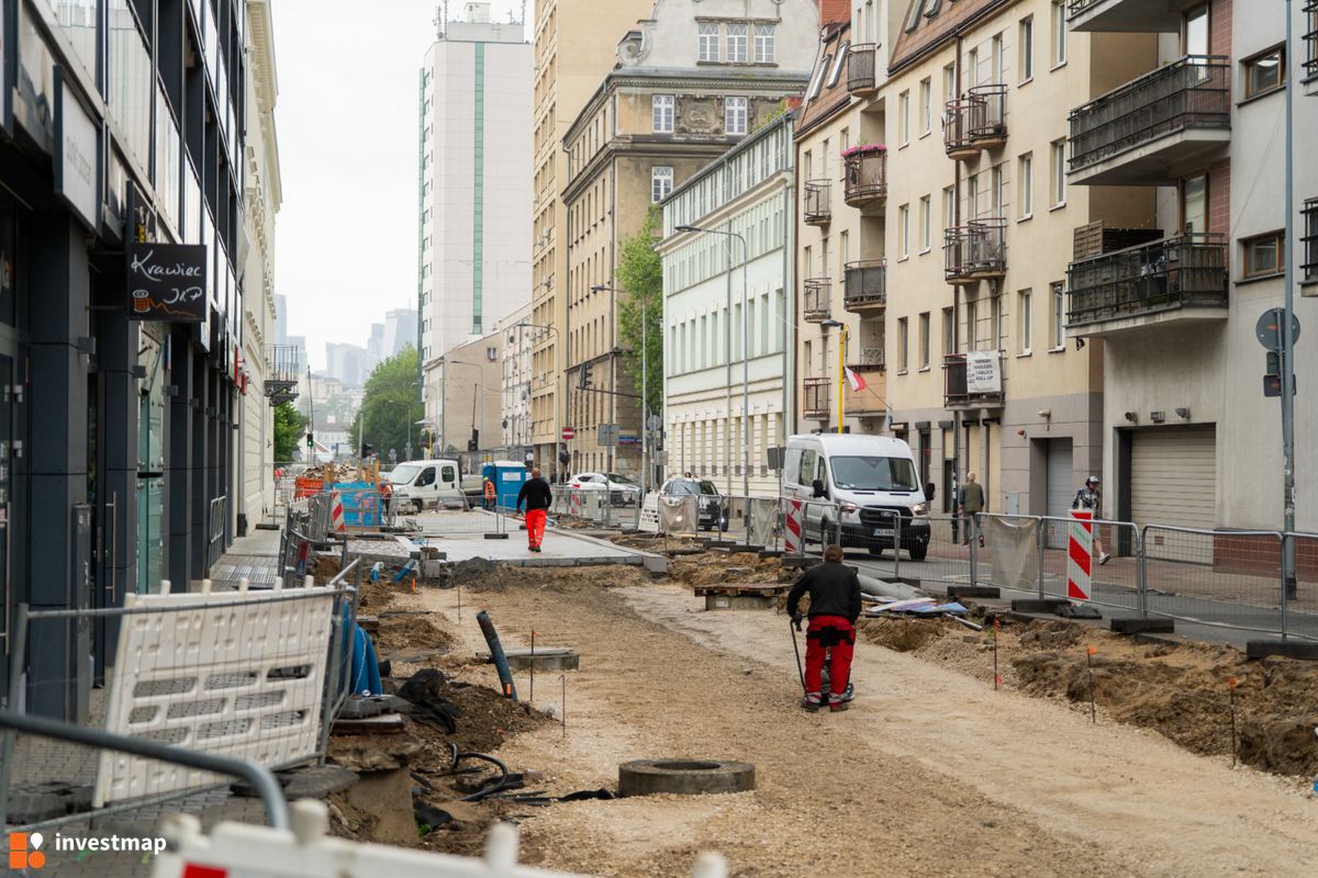 Zdjęcie Remont Okrzei fot. Orzech 