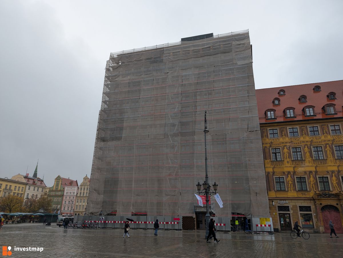Zdjęcie Budynek banku, ul. Rynek 9/11 fot. Jan Augustynowski