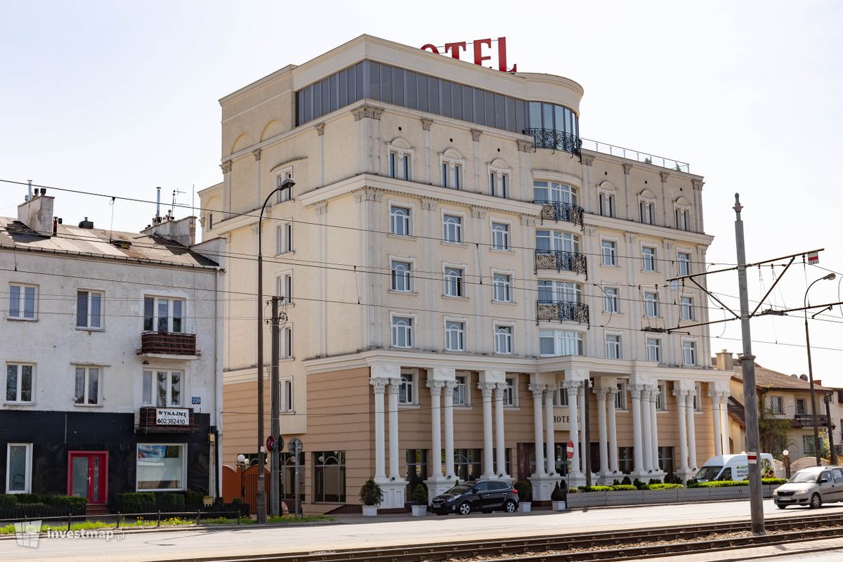 Zdjęcie [Warszawa] Hotel Lord fot. Jakub Zazula 