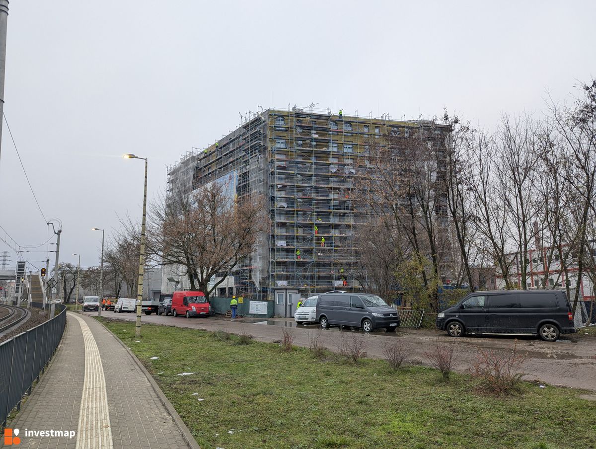 Zdjęcie Oval Sky fot. Jakub Zazula 