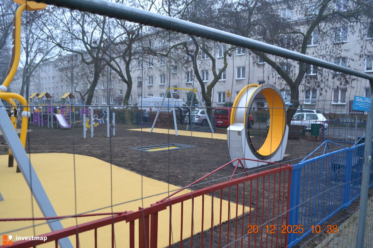 Zdjęcie Ogród Jordanowski, Os. Teatralne fot. Damian Daraż 