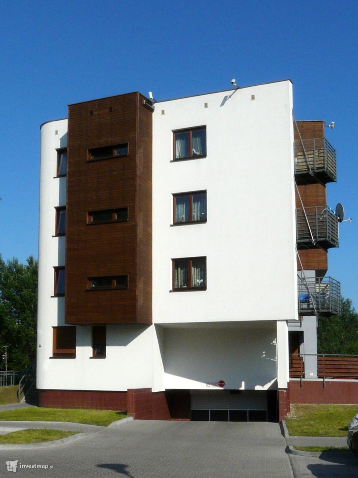 Zdjęcie [Wrocław] Budynek wielorodzinny SM Piast, ul. Bajana 42 fot. alsen strasse 67 