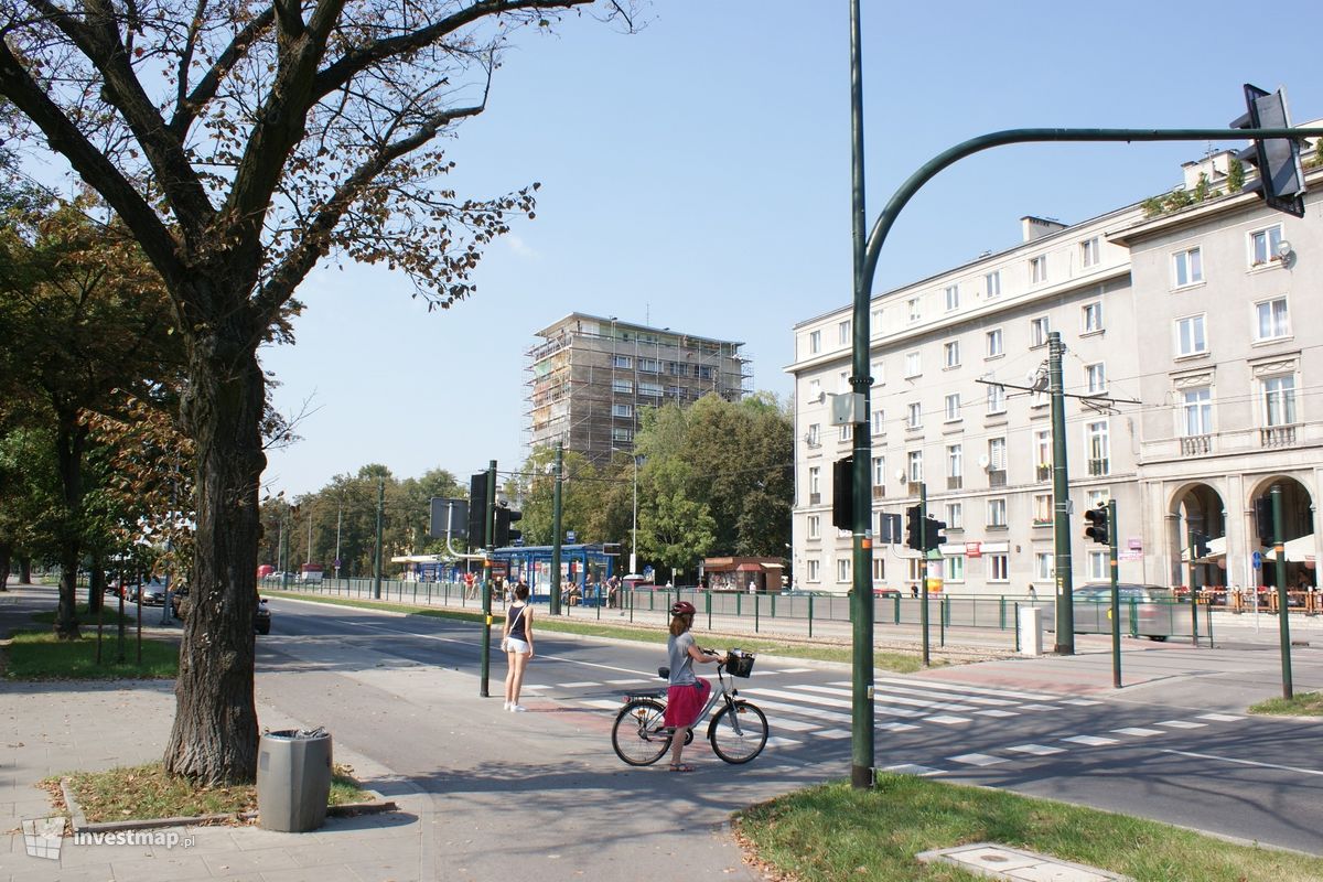 Zdjęcie [Kraków] Remont Budynku, Os. Centrum D7 fot. Damian Daraż 