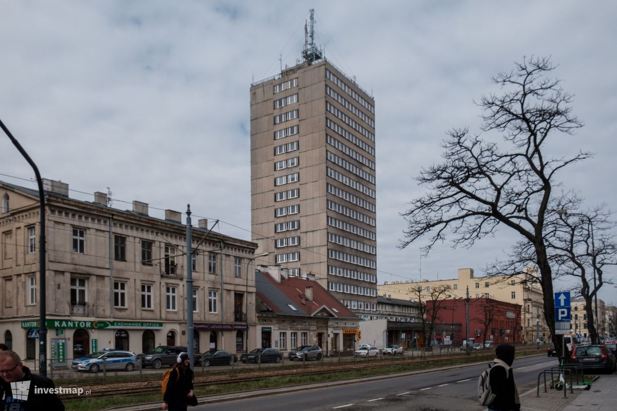 Zdjęcie Wieżowiec Urzędu Pocztowego w Łodzi fot. Jakub Zazula 