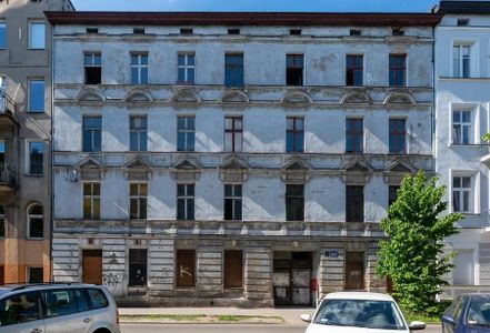 Kolejna zabytkowa kamienica w Łodzi przejdzie dużą metamorfozę [ZDJĘCIA]