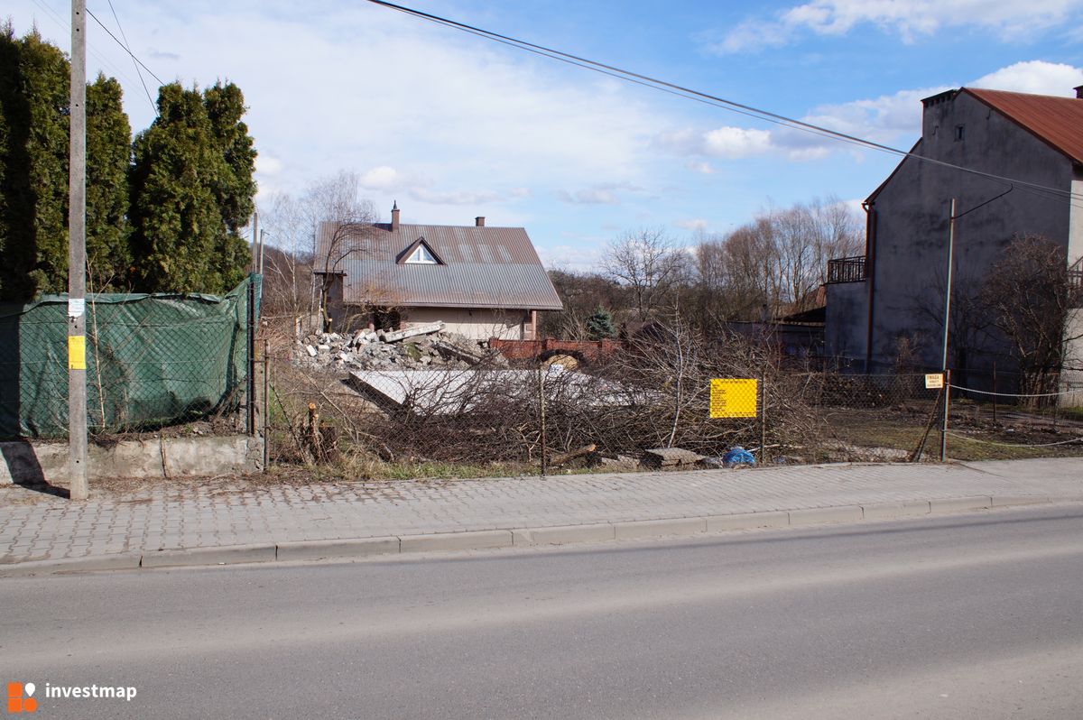 Zdjęcie [Kraków] Budynek Mieszkalny, ul. Mistrzejowicka fot. Damian Daraż 