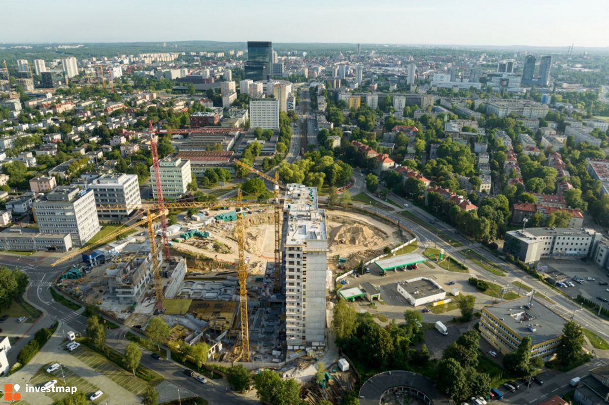 Zdjęcie Kompleks wielofunkcyjny ATAL Sky+ fot. Orzech 
