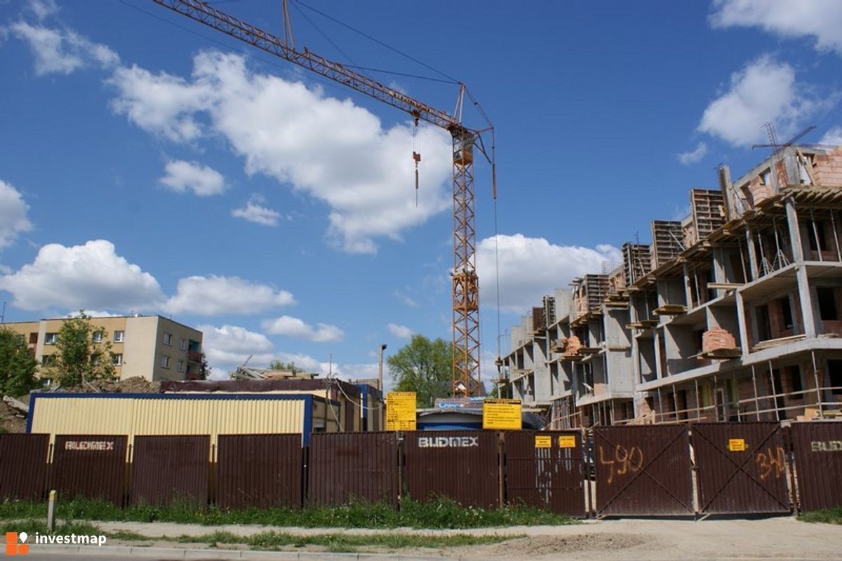 Zdjęcie [Kraków] Budynki Mieszkalne, ul. Gołaśka fot. Damian Daraż 