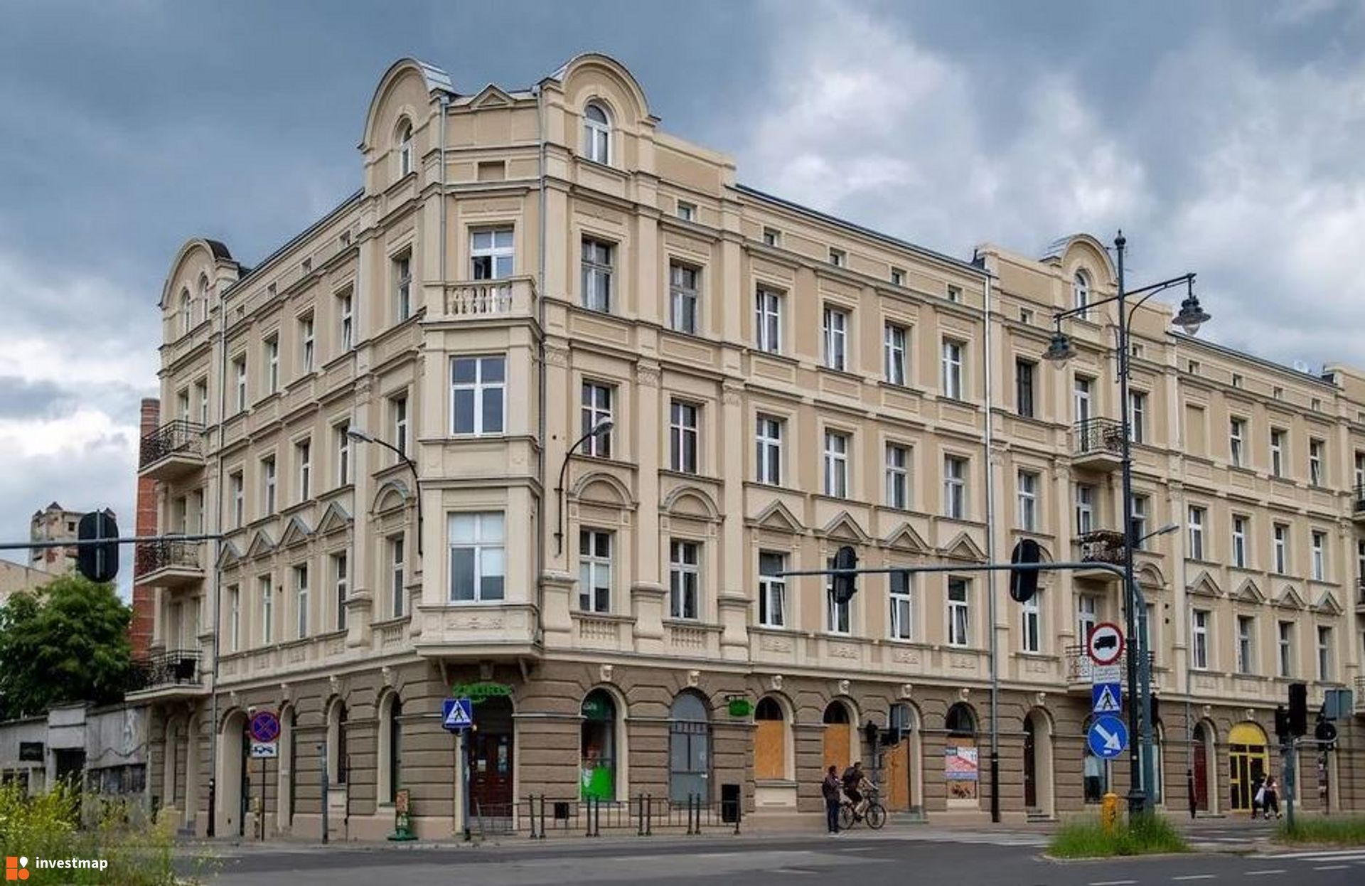 Kolejna zabytkowa kamienica w centrum Łodzi odzyskała dawny blask 