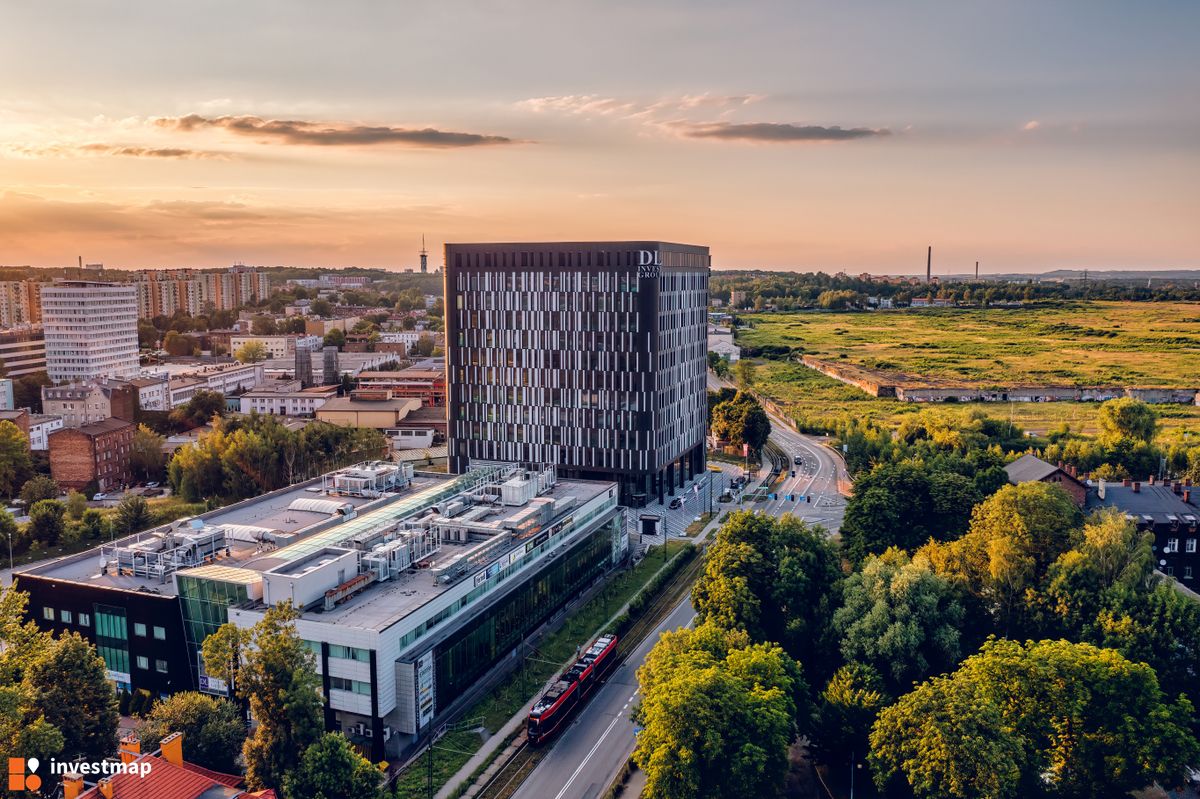Zdjęcie DL Tower fot. Wojciech Jenda