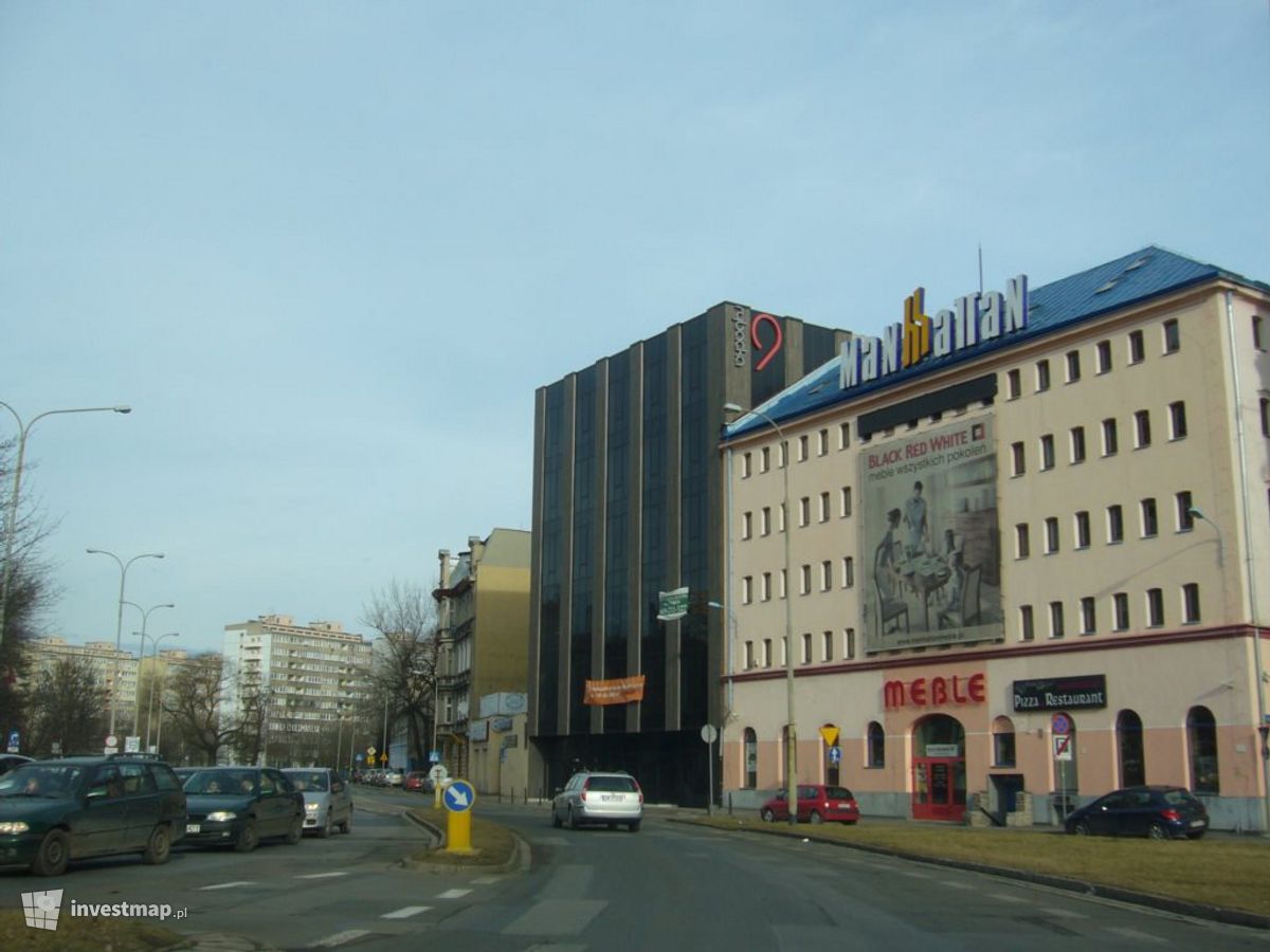 Zdjęcie [Wrocław] Biurowiec, ul. Rybacka fot. Orzech 