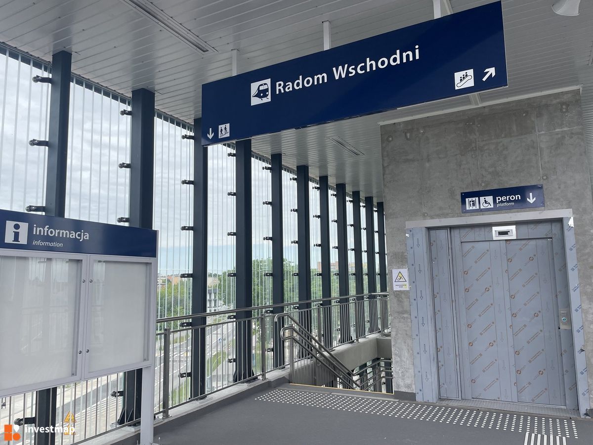 Zdjęcie Przystanek kolejowy Radom Wschodni fot. Orzech 