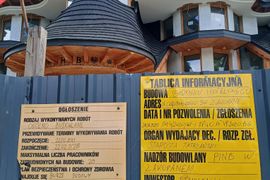 Hotel, ul. Chałubińskiego 35