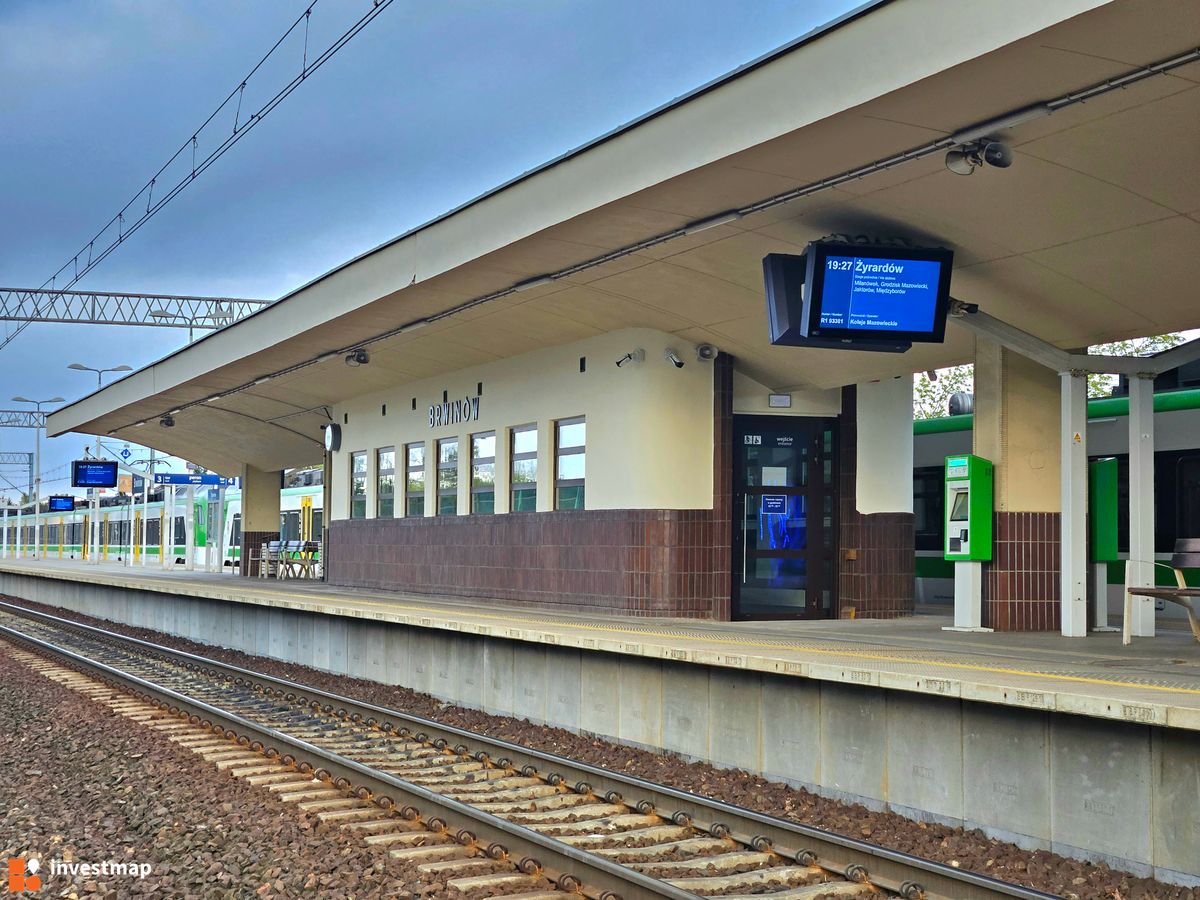 Zdjęcie Dworzec w Brwinowie fot. Wojciech Jenda