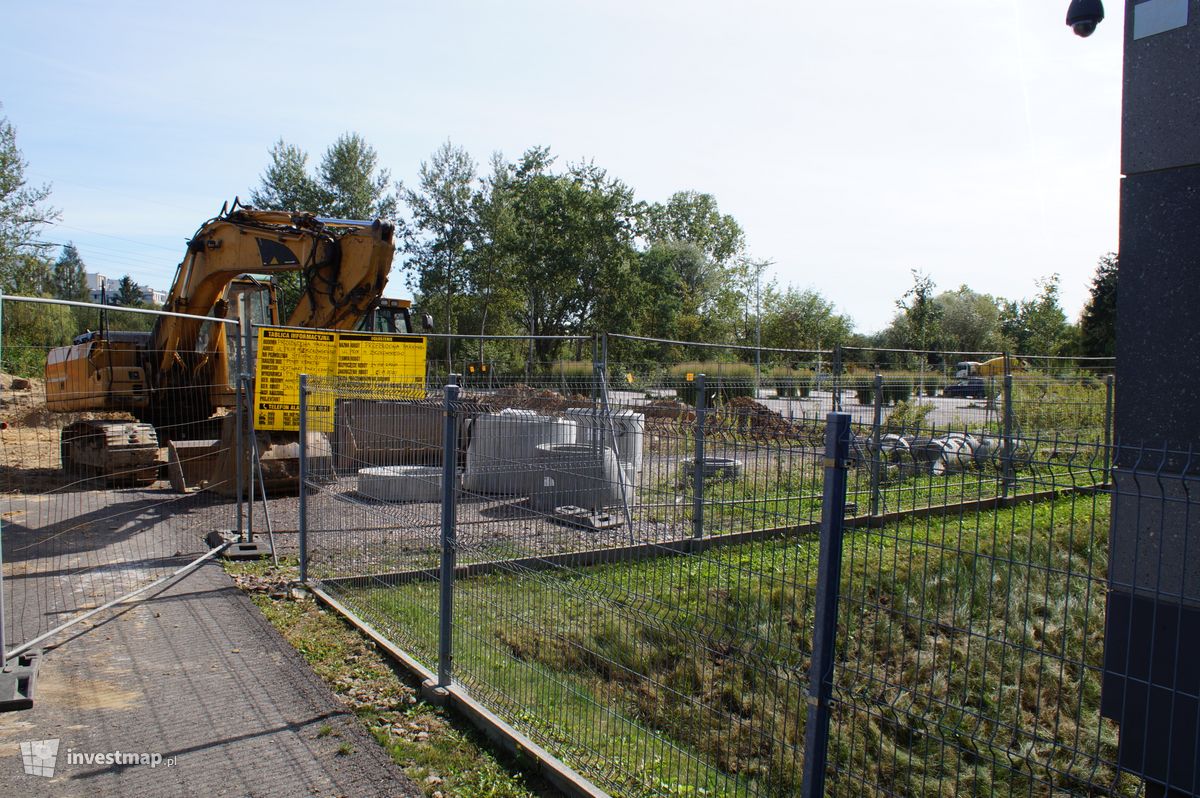 Zdjęcie [Kraków] Parking, ul. Życzkowskiego fot. Damian Daraż 