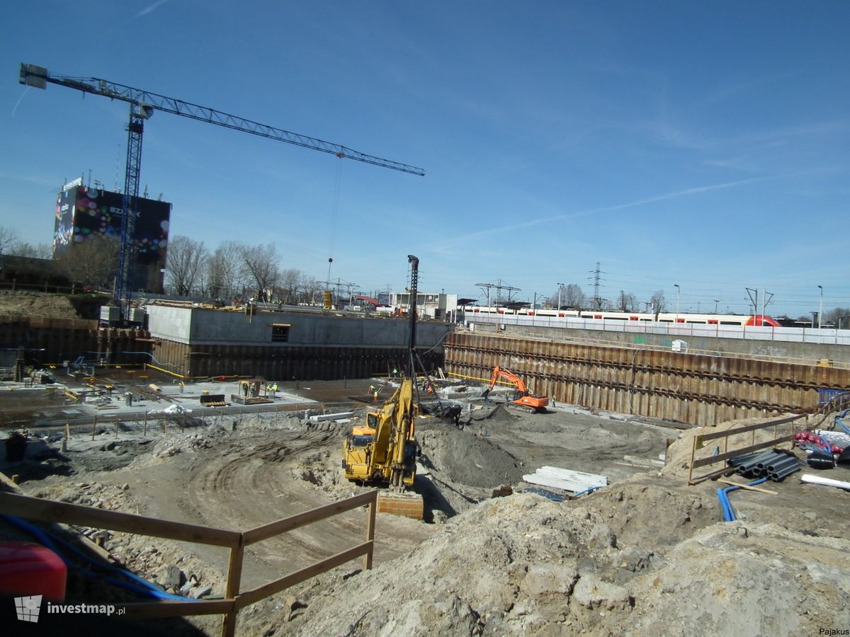 Zdjęcie West Station fot. Pajakus 