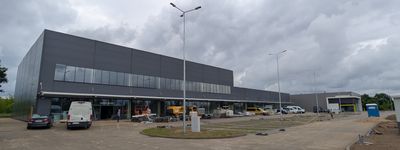 W zachodniej części Wrocławia powstaje nowy park handlowy [ZDJĘCIA+WIZUALIZACJE]