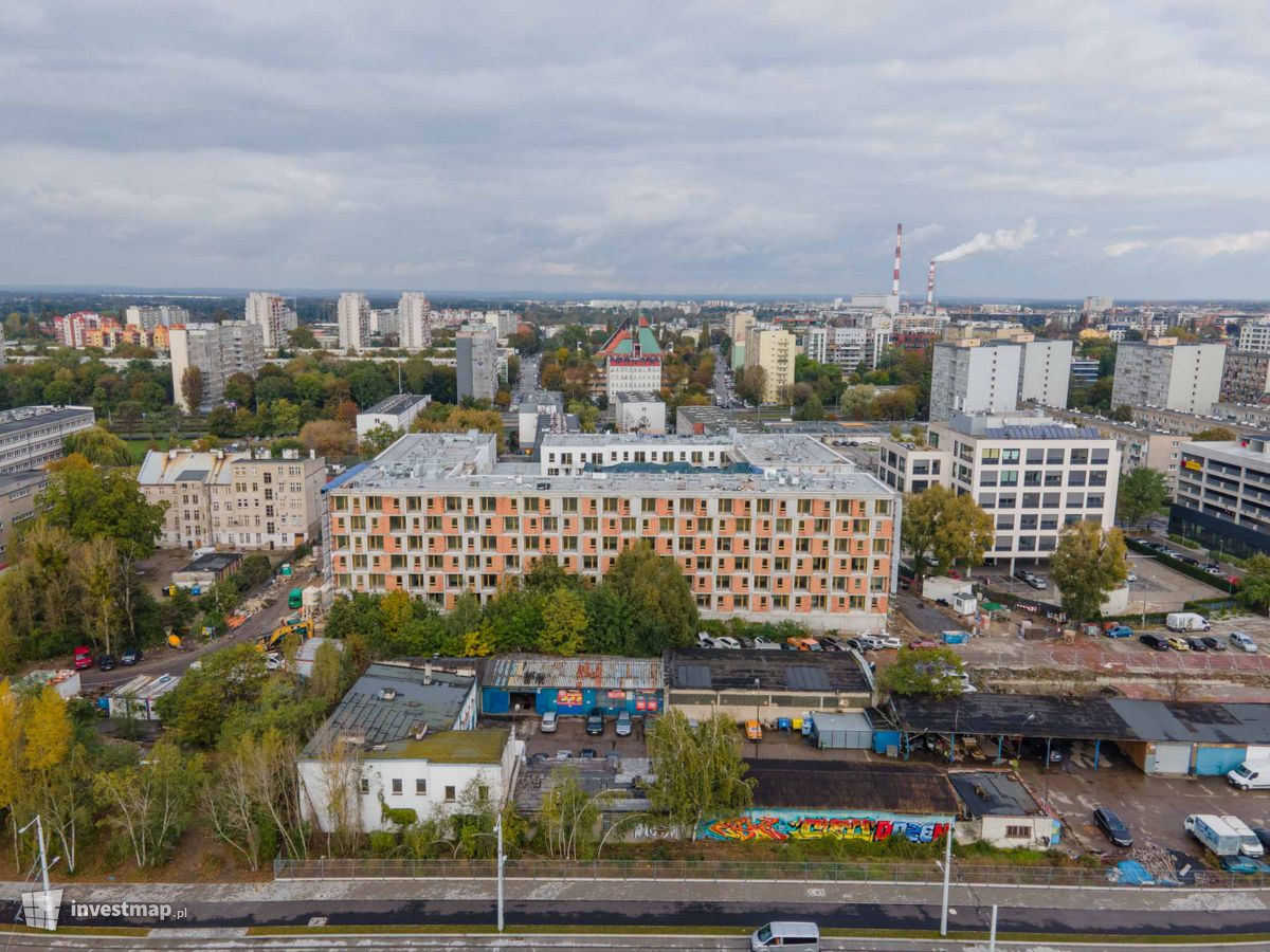 Zdjęcie [Wrocław] Budynek wielorodzinny "Braniborska 44" fot. Jakub Zazula 