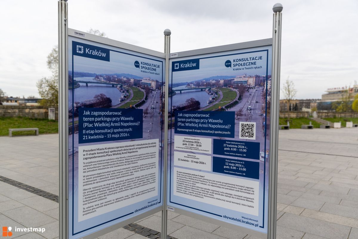 Zdjęcie Plac Wielkiej Armii Napoleona fot. Wojciech Jenda