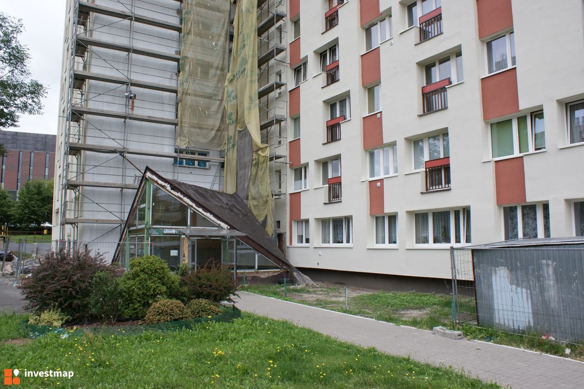 Zdjęcie [Katowice] Remont Elewacji, ul. Uniwersytecka 21 fot. Damian Daraż 