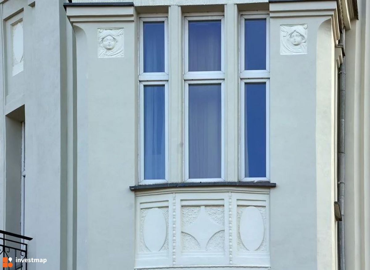 Zdjęcie Narutowicza 35 fot. Orzech 