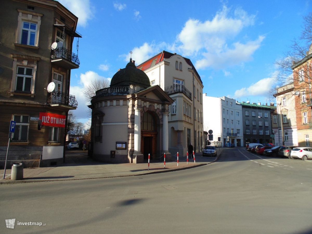 Zdjęcie [Kraków] Budynek Biurowo - Mieszkalny, ul. Madalińskiego 7 fot. Damian Daraż 