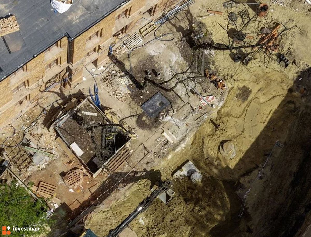 Zdjęcie Remont famuły, ul. Ogrodowa 24 fot. Orzech 