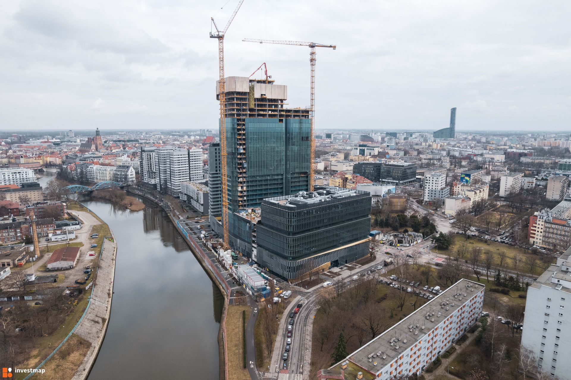 We Wrocławiu nad Odrą powstaje 137-metrowy Quorum Tower