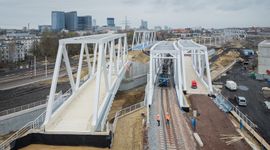 Pociągiem z Katowic w stronę Ligoty po nowo wybudowanych wiaduktach kolejowych [ZDJĘCIA]